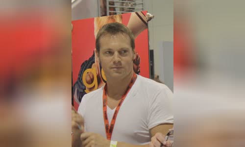 Michael Shanks