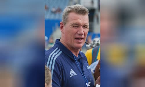 John Kirwan (rugby)