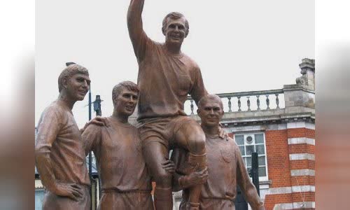 Ray Wilson (English footballer)