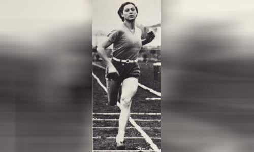 Claudia Testoni