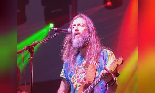 Chris Robinson (singer)