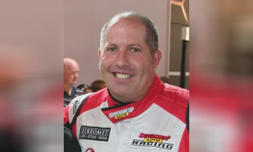 Paul Morris (racing driver)
