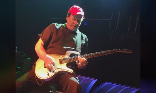 Adrian Belew