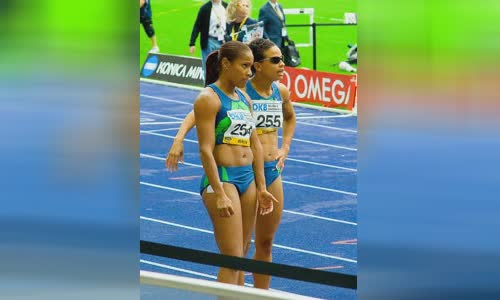 Joanna Hayes