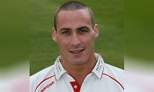 Simon Jones (cricketer)