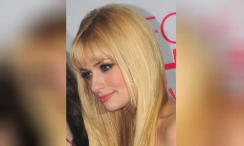 Beth Behrs