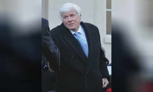 John Y. Brown Jr.