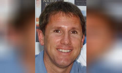 Nicholas Sparks