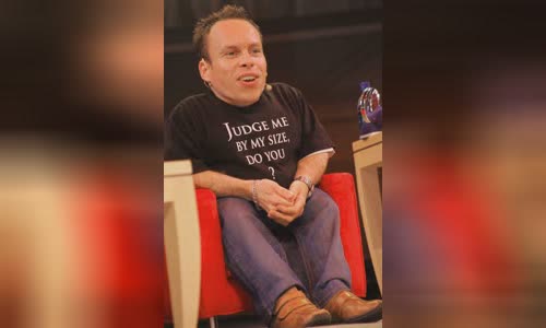 Warwick Davis