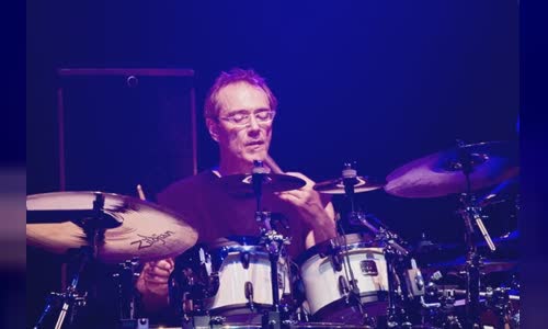 Vinnie Colaiuta