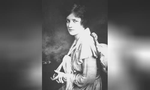 Peggy Wood
