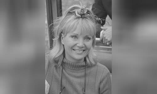 Susan Oliver