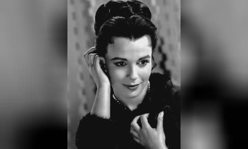 Claire Bloom