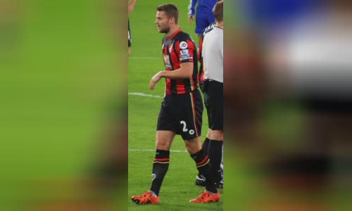 Simon Francis (footballer)
