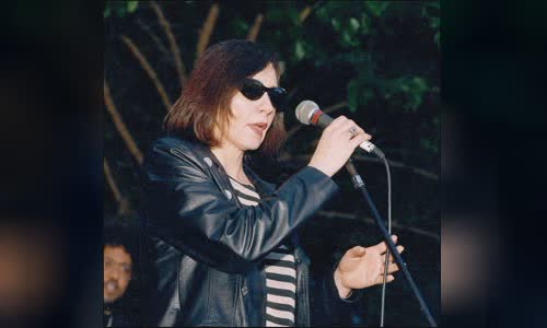 Lou Ann Barton