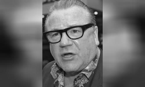 Ray Winstone