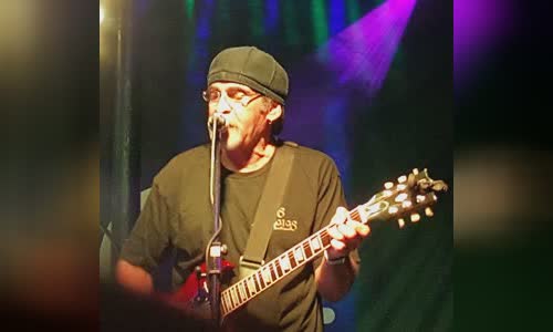 Johnny Echols