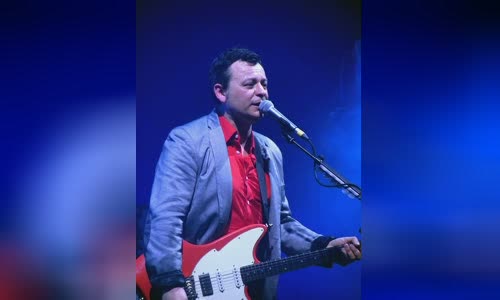 James Dean Bradfield