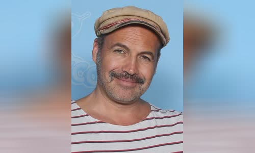 Billy Zane