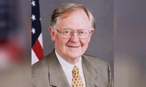 Victor Ashe