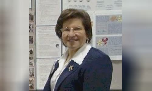 Janet Akyüz Mattei