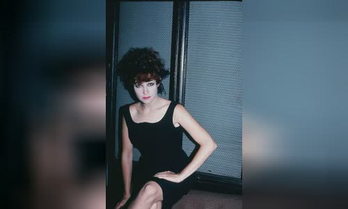 Ann Magnuson