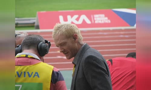 Iwan Thomas