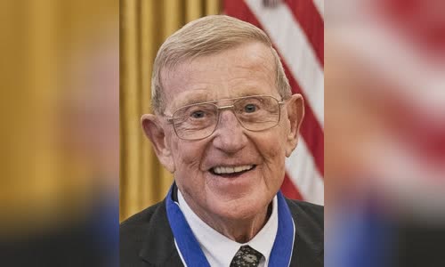 Lou Holtz
