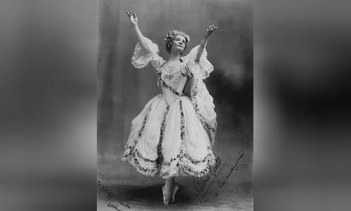 Adeline Genée