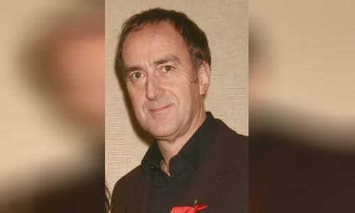 Angus Deayton