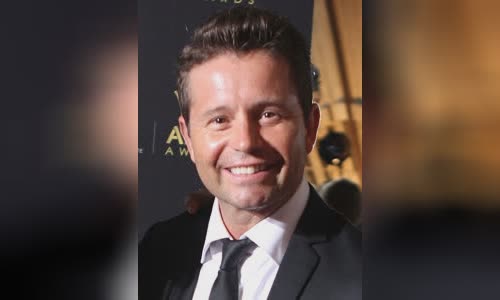Steven Jacobs (television presenter)