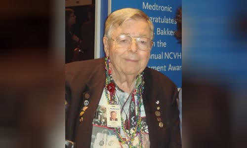 Earl Bakken