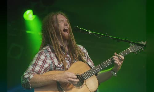 Newton Faulkner