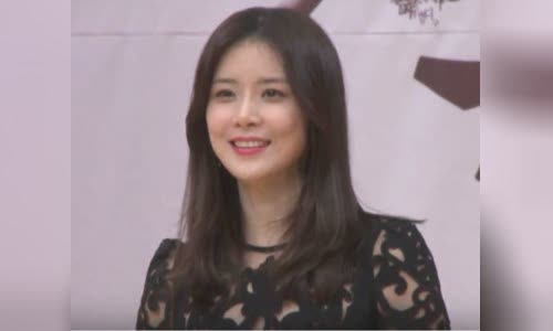 Lee Bo-young