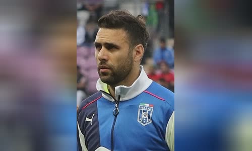 Salvatore Sirigu