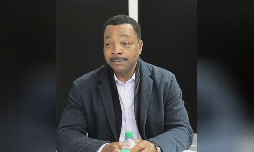 Carl Weathers