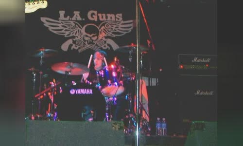 Steve Riley (drummer)