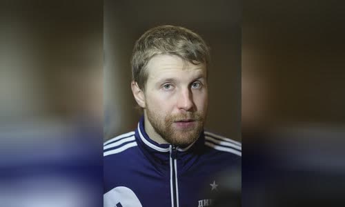 Leo Komarov