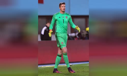 Wayne Hennessey