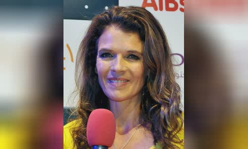 Annabel Croft
