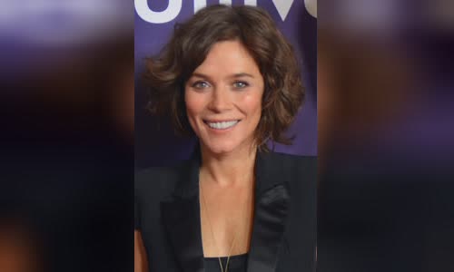 Anna Friel