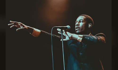 Leon Bridges