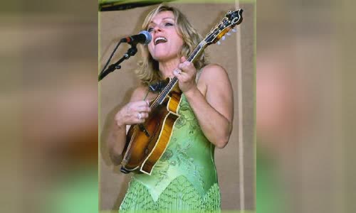 Rhonda Vincent