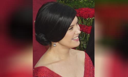 Phoebe Cates