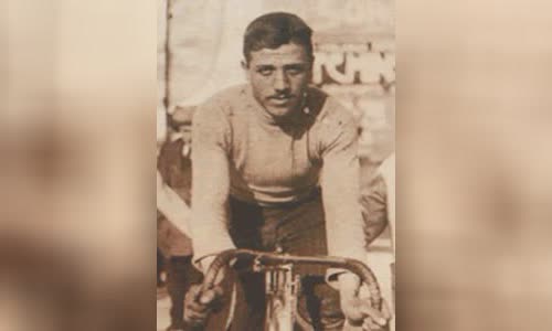 Ugo Agostoni