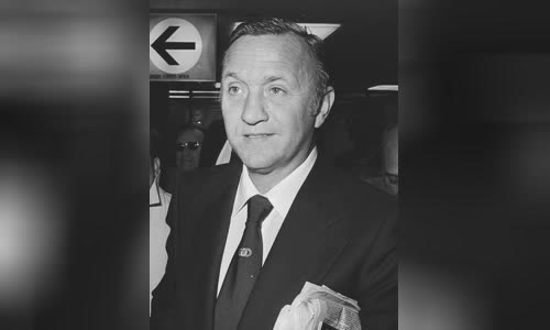 José Santamaría