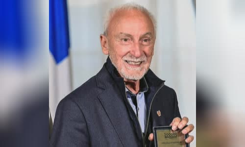 Yvon Deschamps