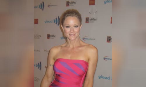 Teri Polo