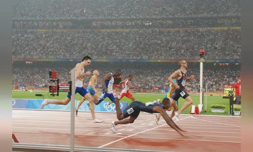 David Neville (sprinter)