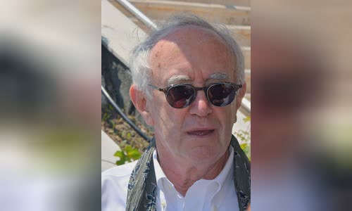 Jonathan Pryce